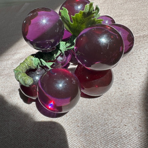 Decorative Glass Grape Cluster - Picture 9 of 10
